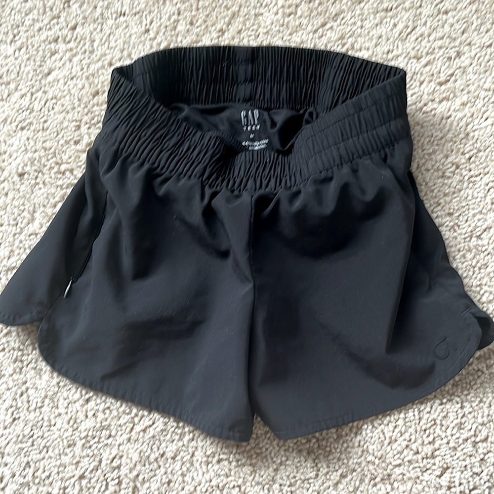 GAP athletic black shorts
